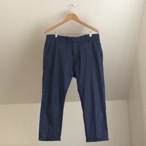 ZARA MAN Abstract Rose Print Cropped Trousers